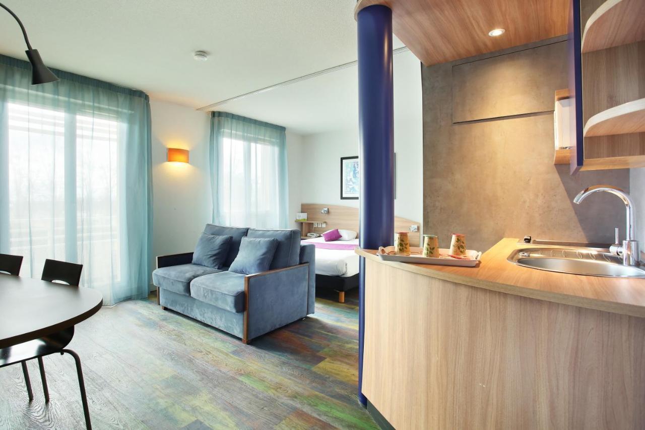 Suite-Home Orleans-Saran Ngoại thất bức ảnh